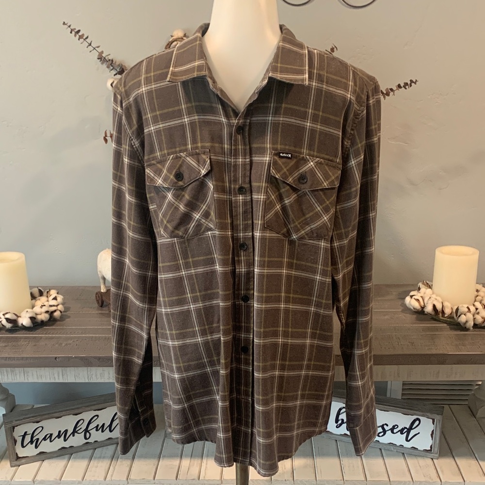 Hurley Men's Dark Brown Plaid Button Down Shirt